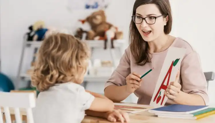 Tempat Pengobatan Anak yang Terlambat Bicara di Tangerang dan Palembang Paling Bagus