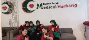 Kisah Ibu Guru Dalam Proses Terapi Syaraf Kejepit