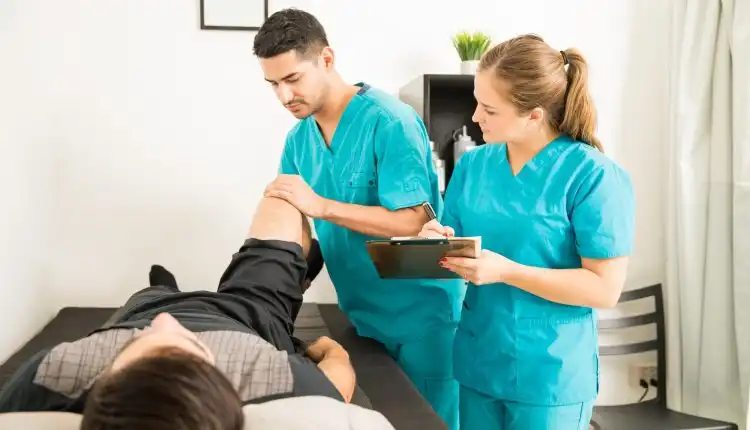 Kisah Ibu Guru Dalam Proses Terapi Syaraf Kejepit